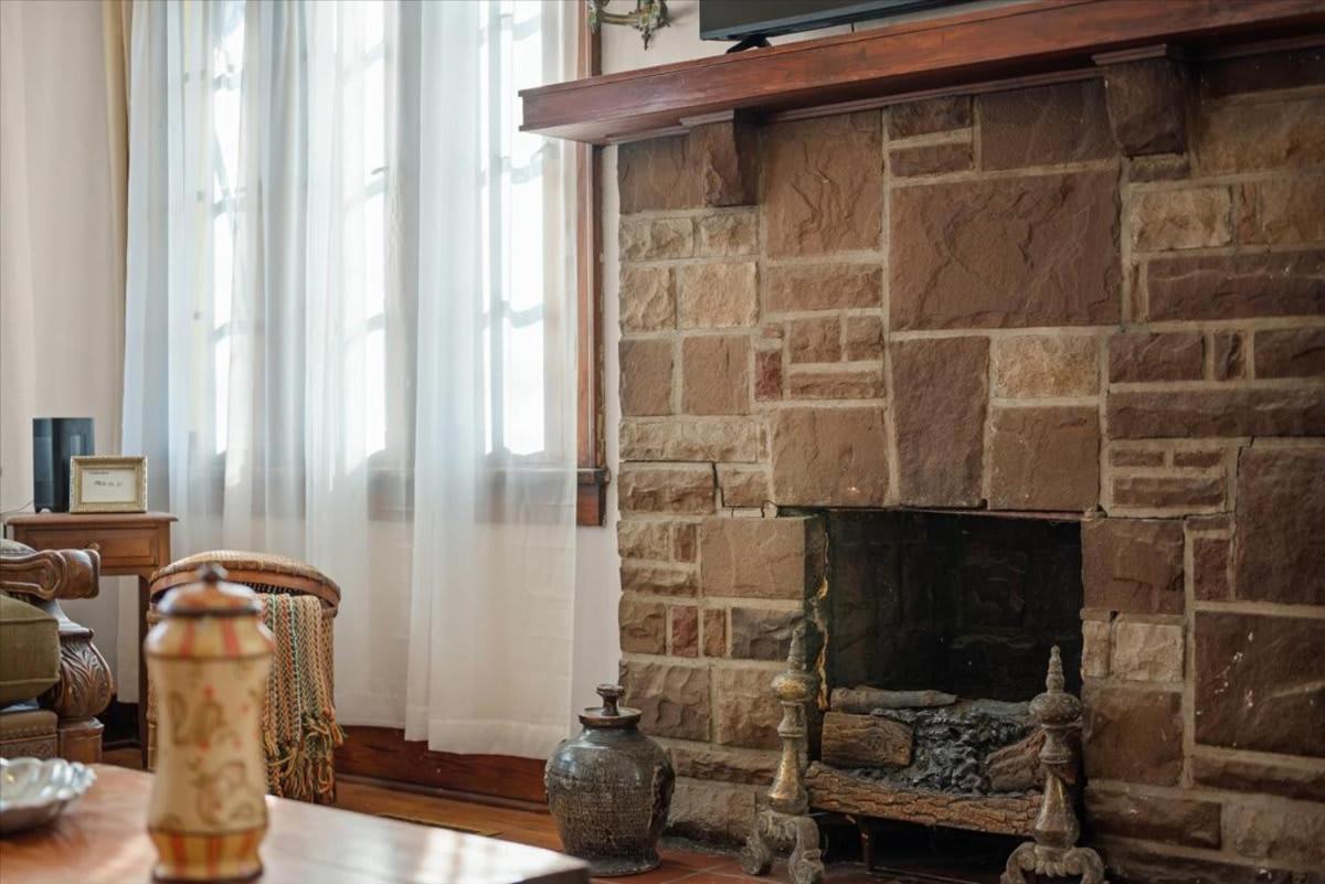 Light-bright With Craftsman Character And Views Holiday home Pittsburgh