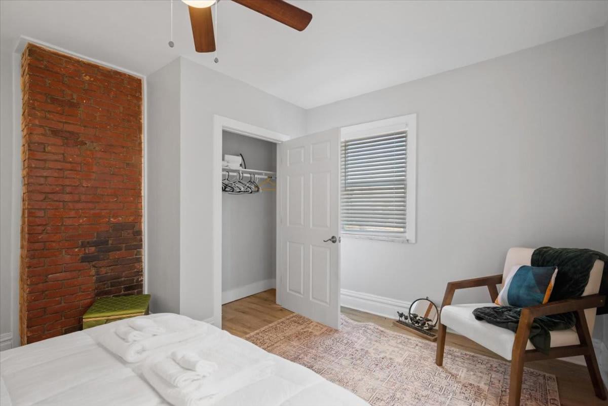 Classic 4 Square - Easy Access To Town And Airport Pittsburgh