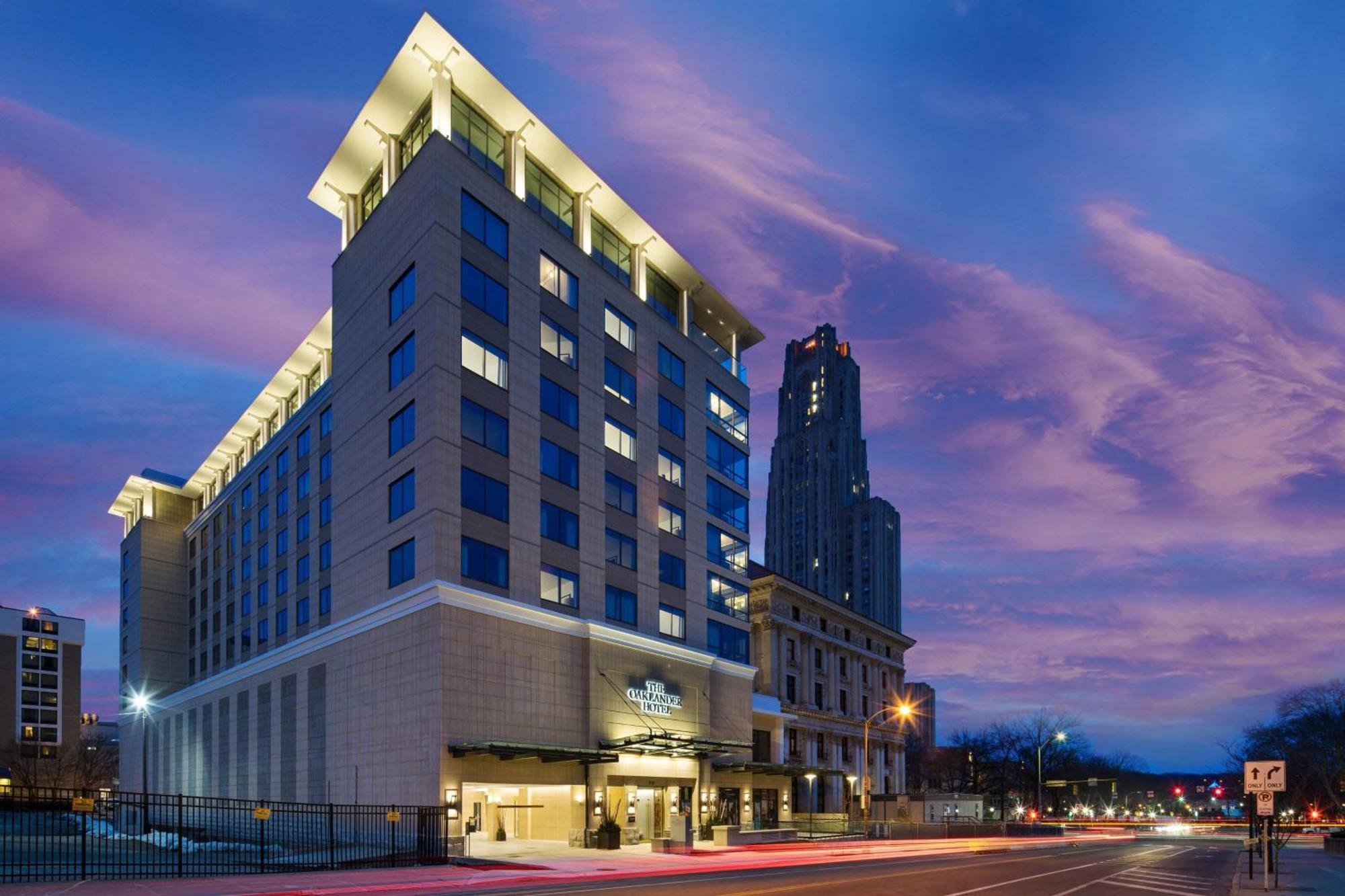The Oaklander Hotel, Autograph Collection 3*