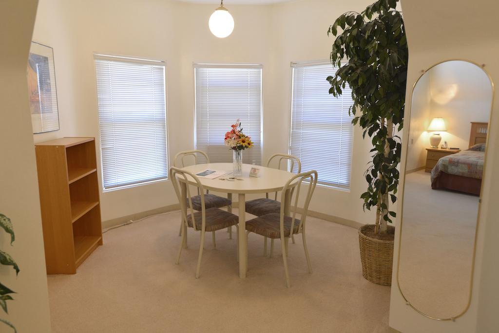 Friendship Suites 3* Pittsburgh
