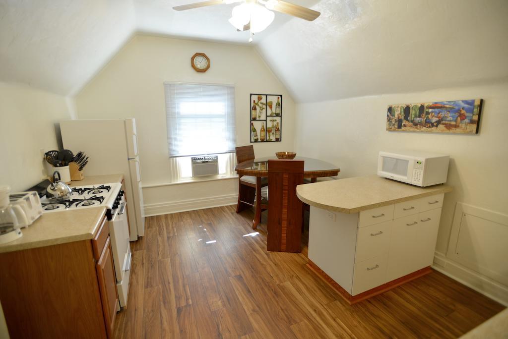 Hotel Friendship Suites Pittsburgh