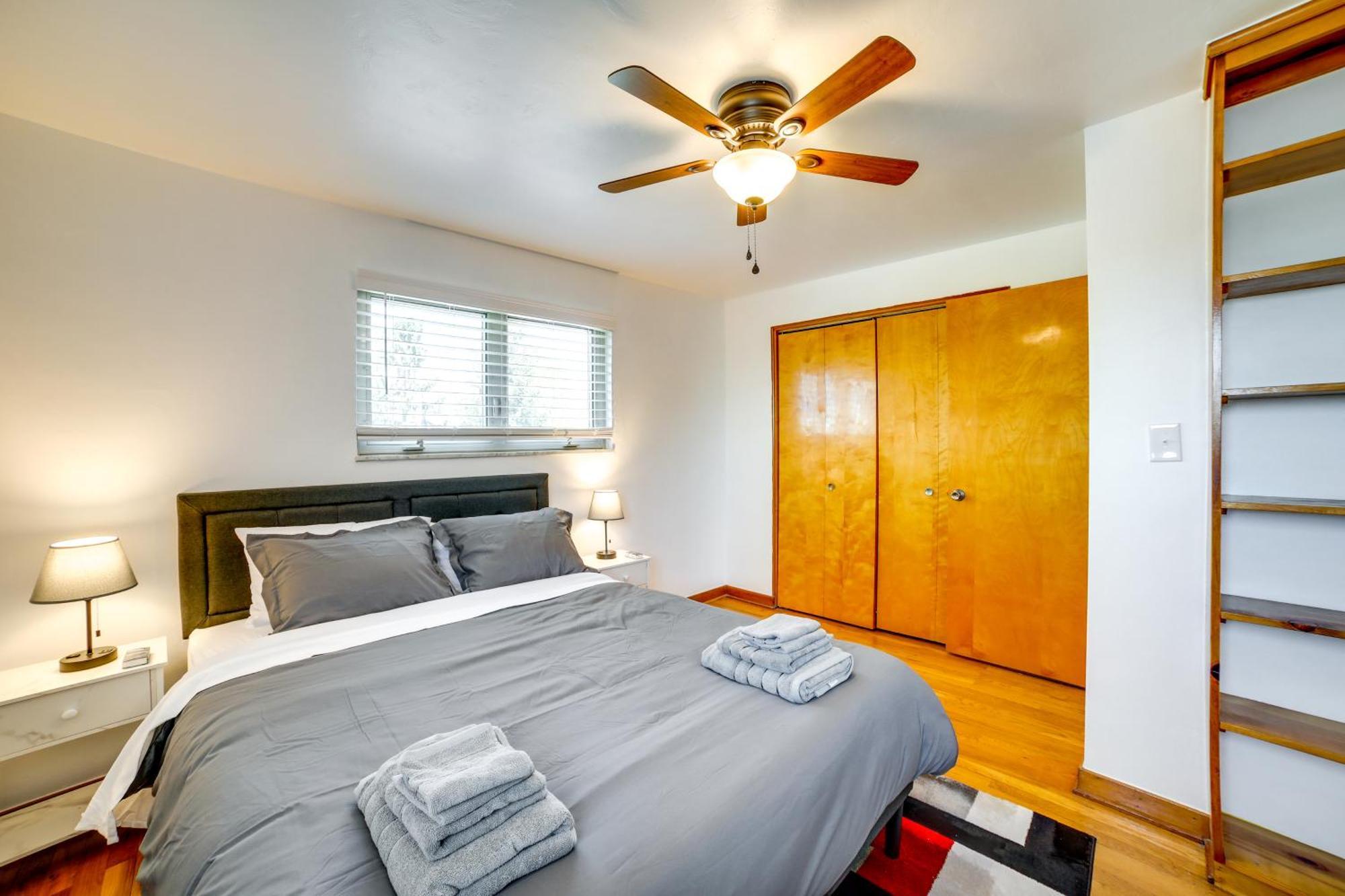 Vacation 3 Mi To Downtown! Holiday home