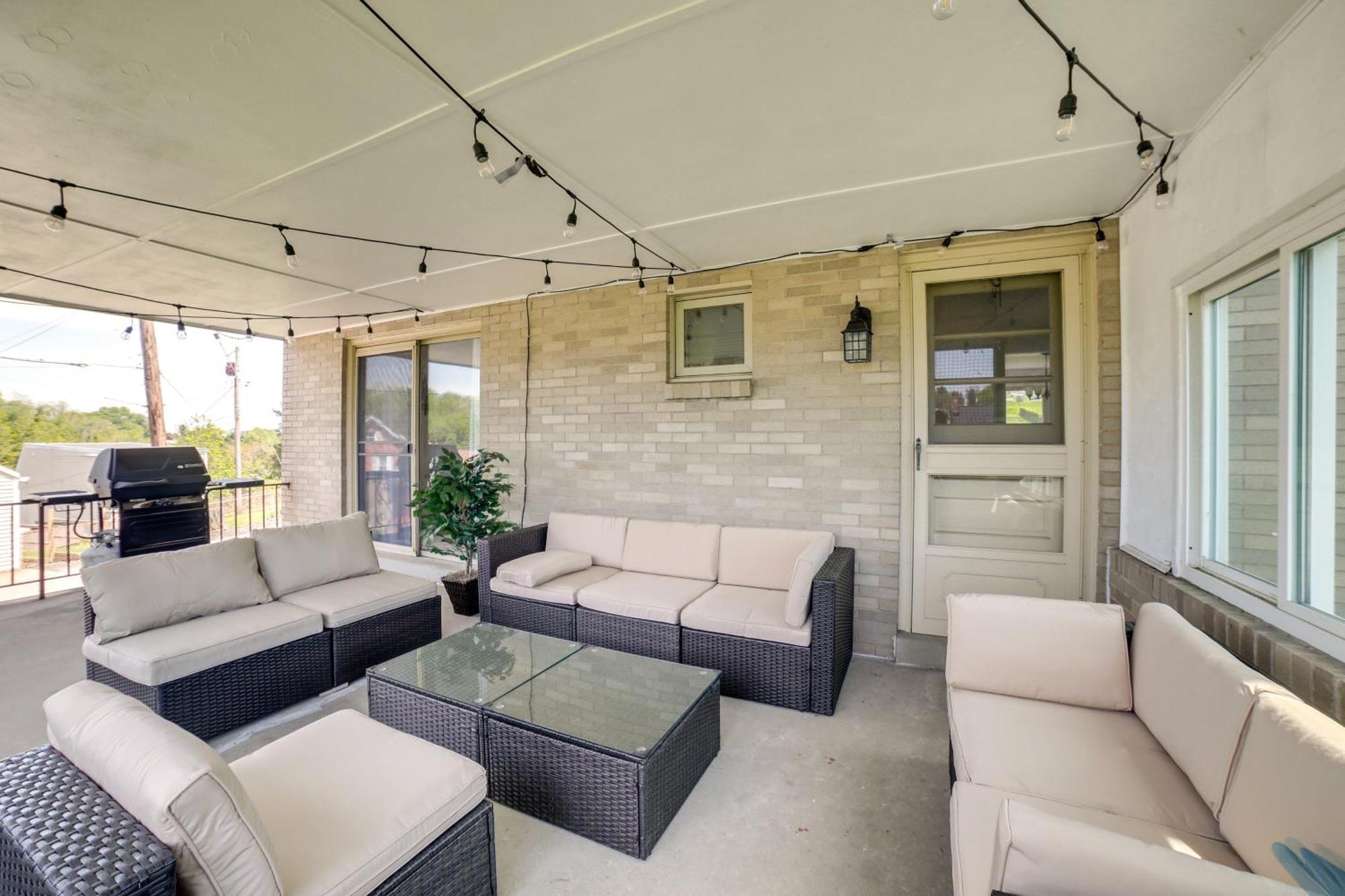 Holiday home Vacation 3 Mi To Downtown! *
