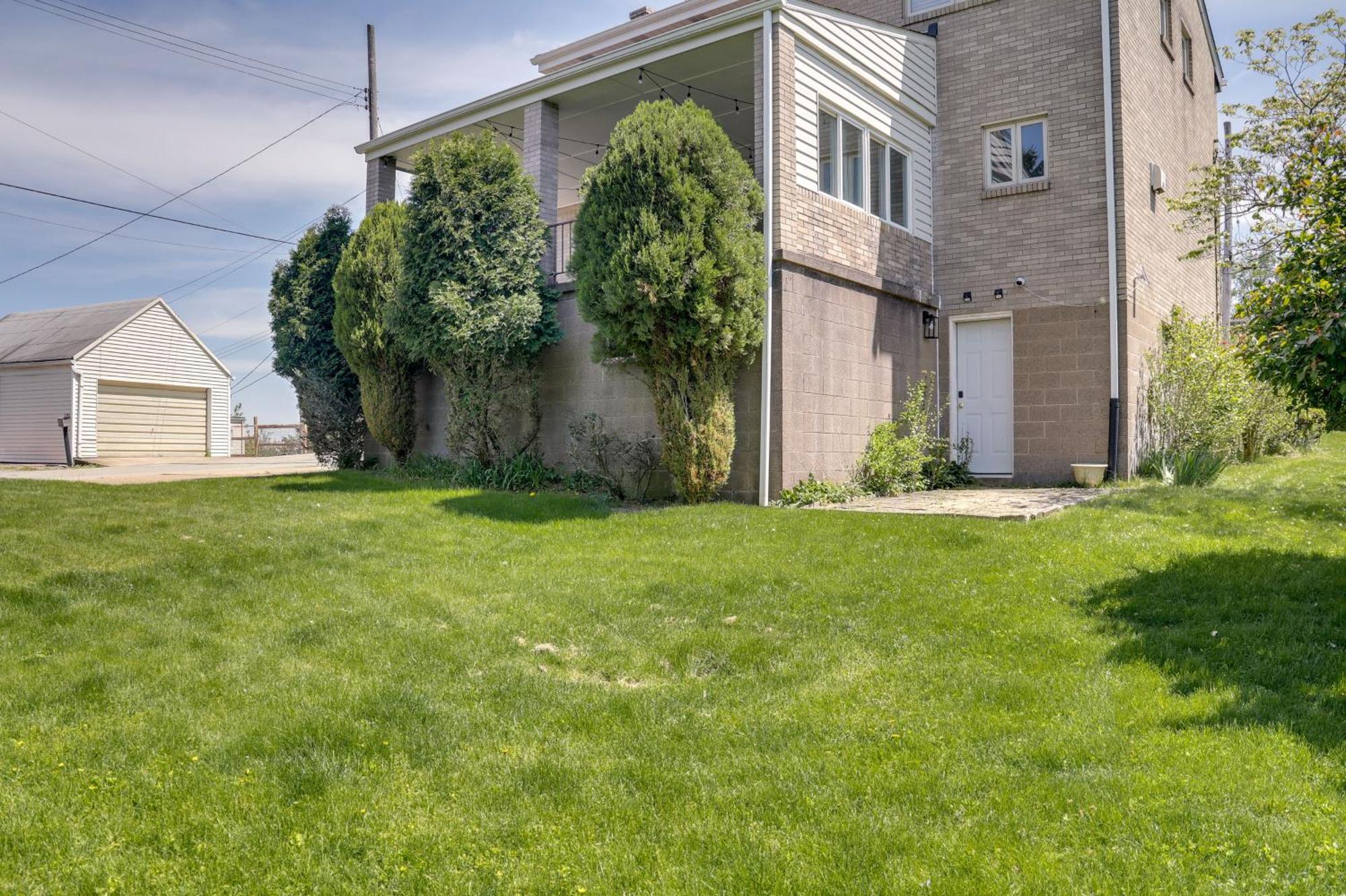 Vacation 3 Mi To Downtown! Holiday home