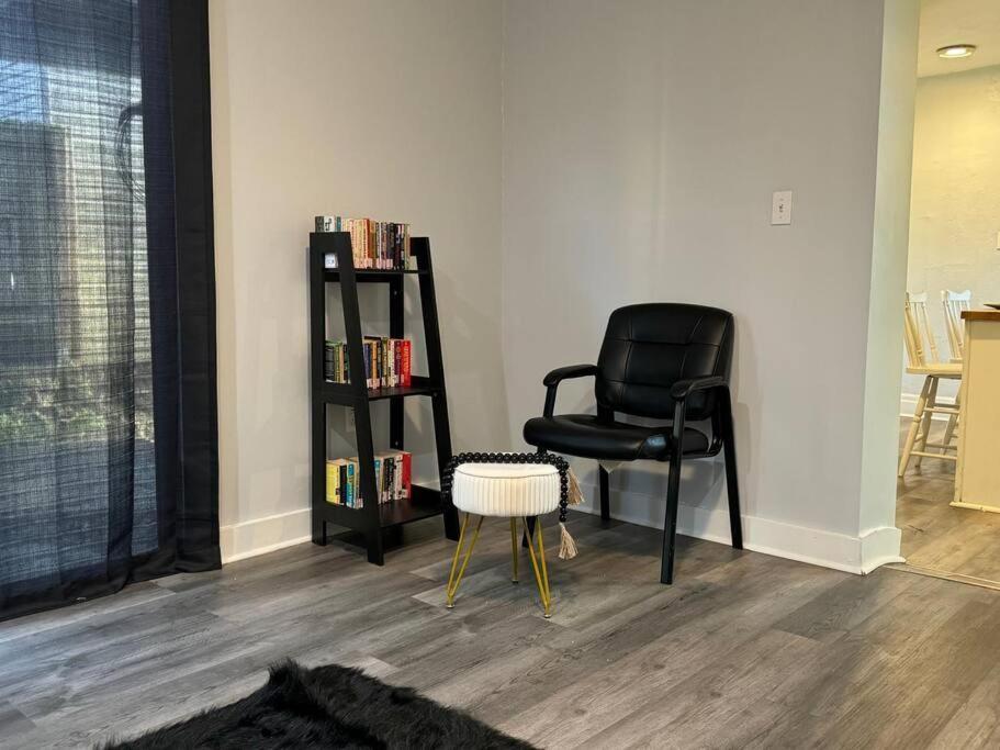 Apartment Wellness Oasis Near Downtown