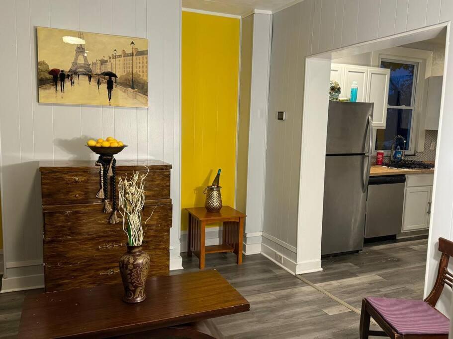 Tranquil Home, Master Suite, Zen Room, Pittsburg, Canton Avenue, Banksville *
