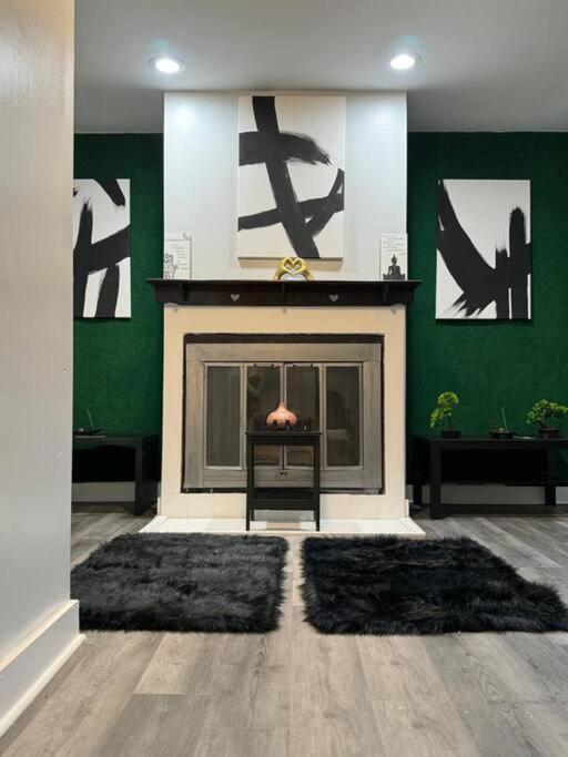 Tranquil Home, Master Suite, Zen Room, Pittsburg, Canton Avenue, Banksville Apartment Pittsburgh