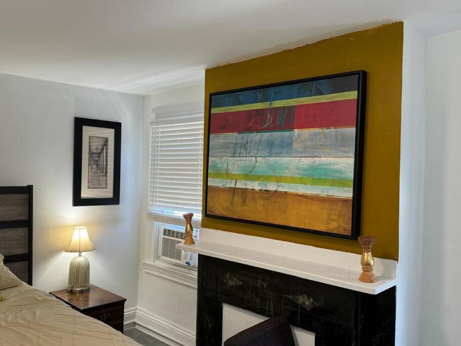 Apartment Elegant Private In Oakland, Pittsburgh. Pittsburgh