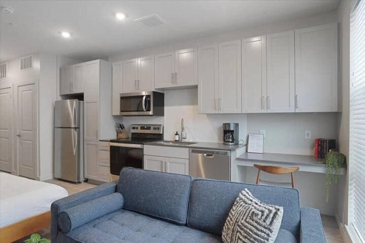 Apartment Cozysuites Spacious Sdo, Lawrenceville Pittsburgh