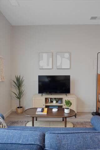 Apartment Cozysuites Spacious Sdo, Lawrenceville Pittsburgh