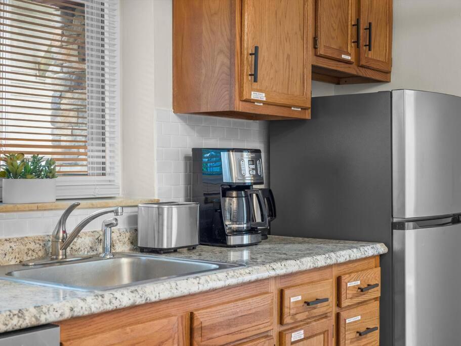Bloomfield, Large And Accessible 3 Bedroom Apr With Free Parking Pittsburgh