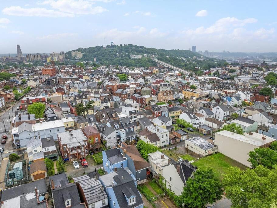 Bloomfield, Large And Accessible 3 Bedroom Apr With Free Parking * Pittsburgh