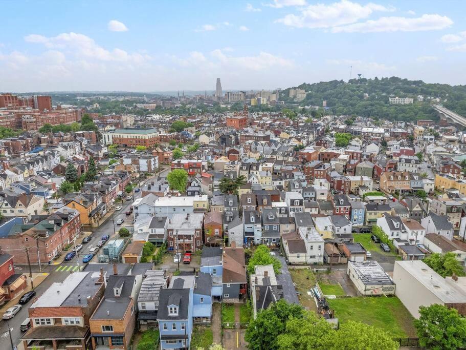 Bloomfield, Large And Accessible 3 Bedroom Apr With Free Parking Apartment Pittsburgh