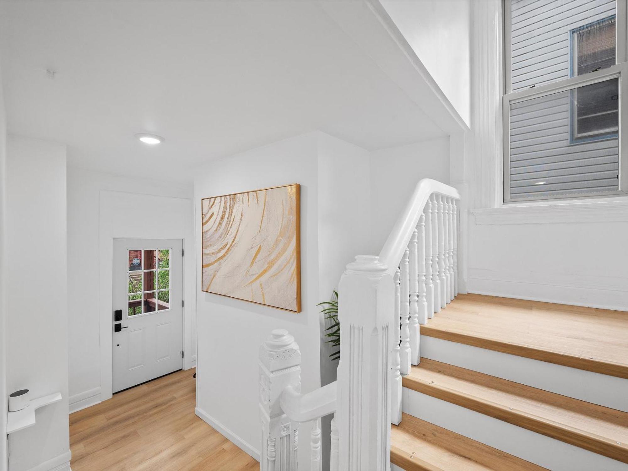 Homestay Shadyside, 3b Modern And Stylish Private Bedroom With Shared Bathroom And Free Parking