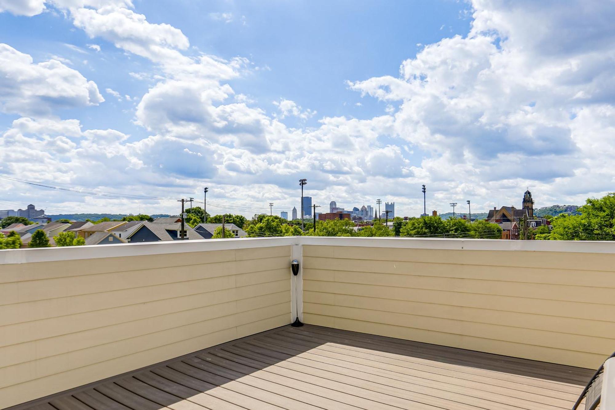 Modern With Rooftop Deck And Backyard *