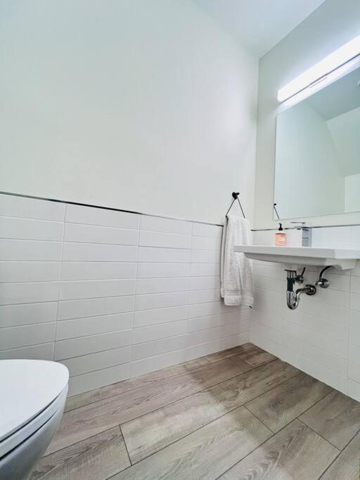 Oasis In The - Calm 4br With Gym & Sauna Holiday home Pittsburgh
