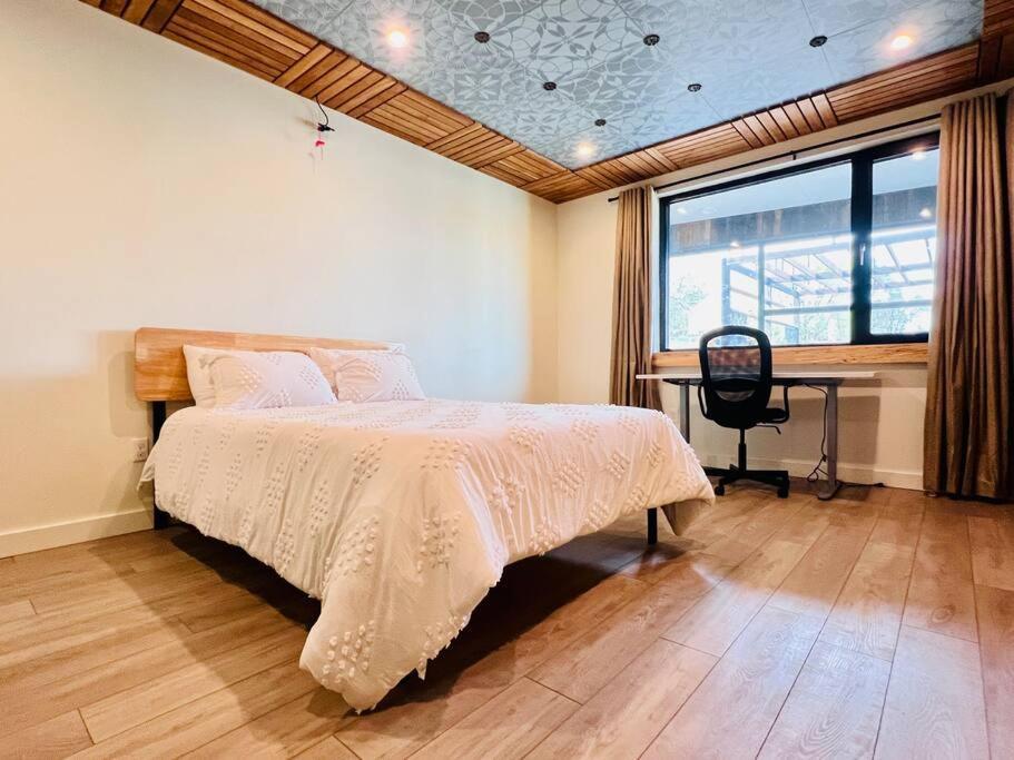 Oasis In The - Calm 4br With Gym & Sauna