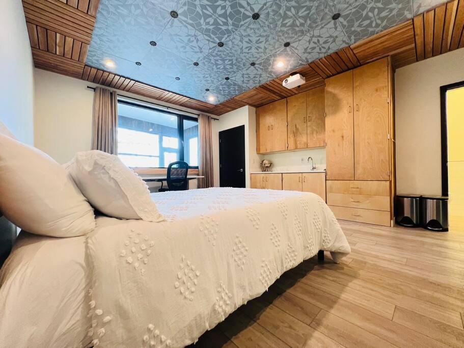 Holiday home Oasis In The - Calm 4br With Gym & Sauna *