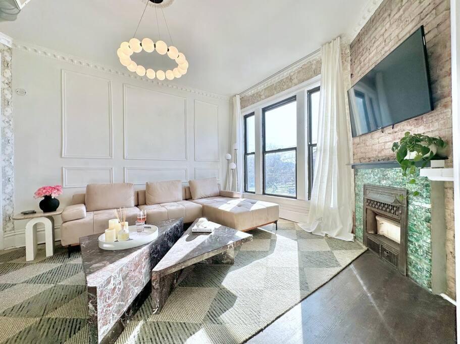 The Warhola Bloomfield By Luxe Pgh * Pittsburgh