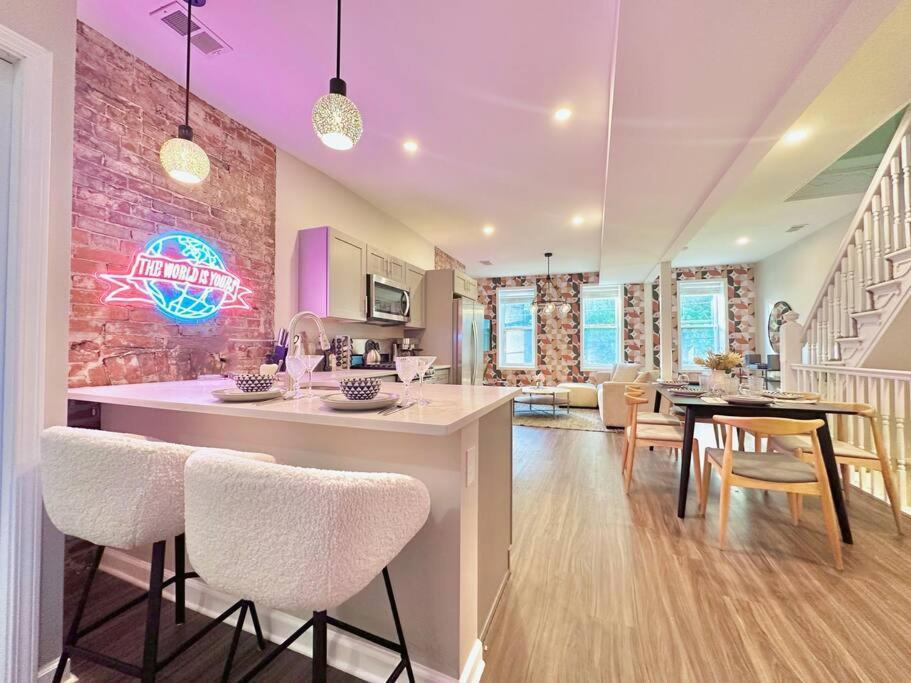 The Heinz Penthouse By Luxe Pgh