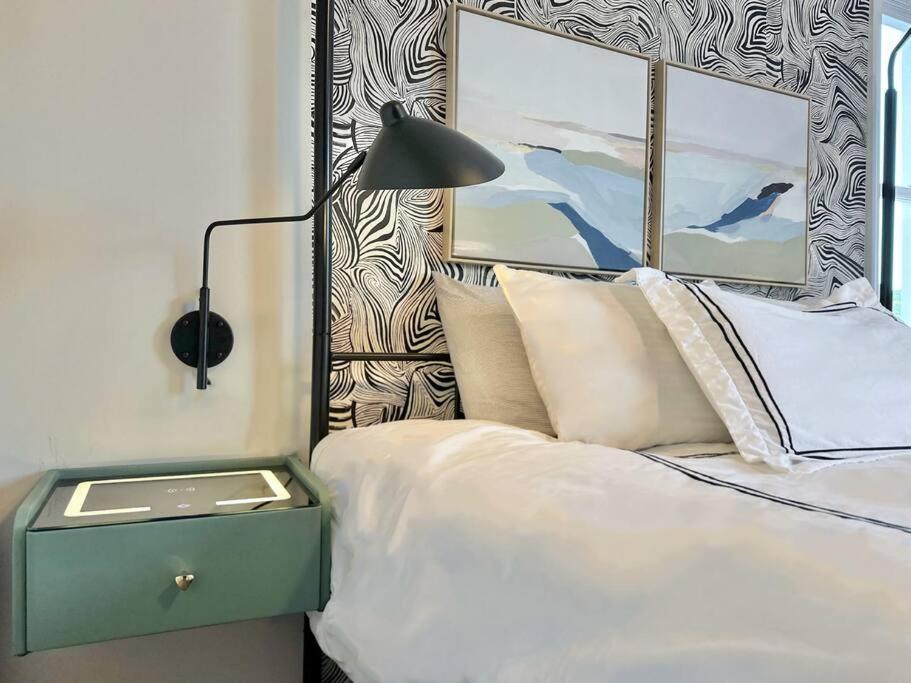 Apartment The Heinz Penthouse By Luxe Pgh