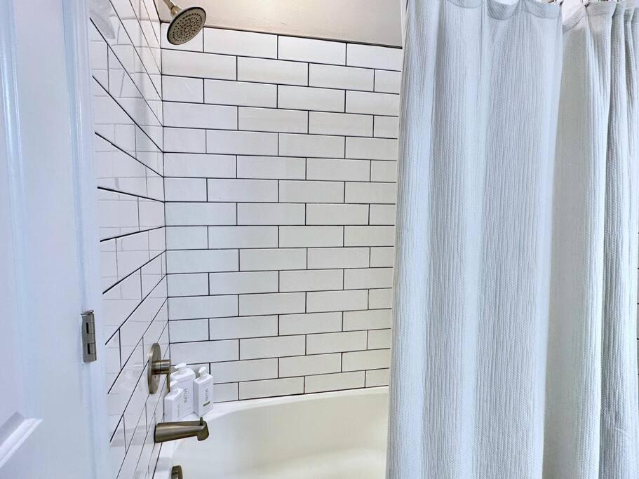 The Heinz Penthouse By Luxe Pgh Apartment Pittsburgh