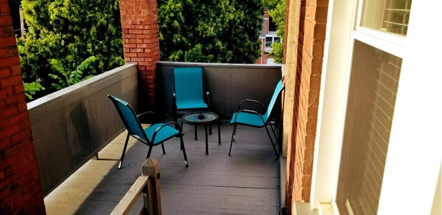 2 Bedroom - Stylish, Modern, And Convenient! Holiday home *
