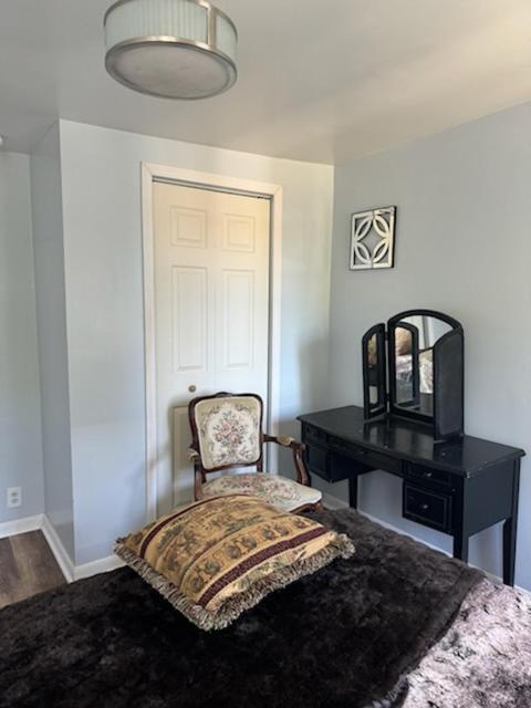 Apartment Heart Of Downtown Near Pnc Park!