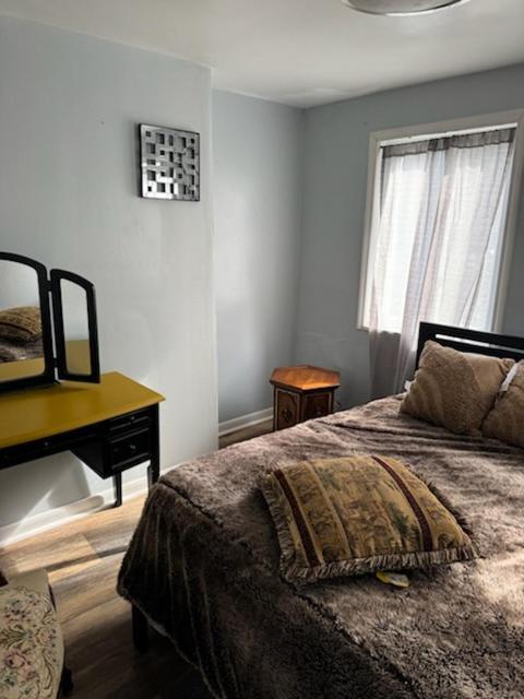Heart Of Downtown Near Pnc Park! Apartment
