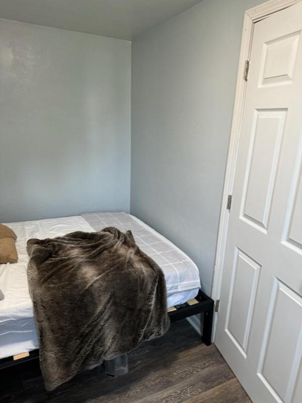 Apartment Heart Of Downtown Near Pnc Park!