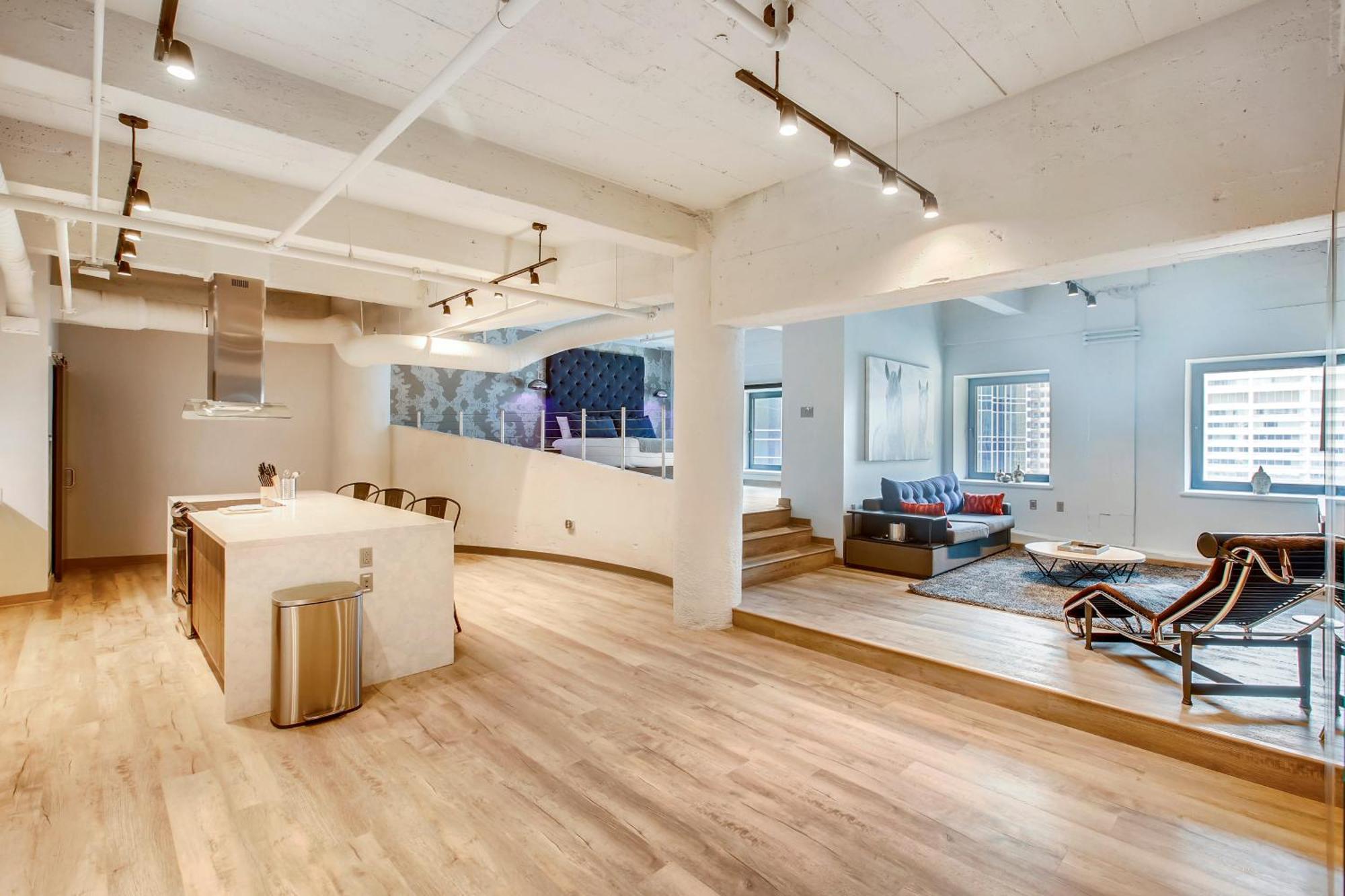 Etage Executive Living *