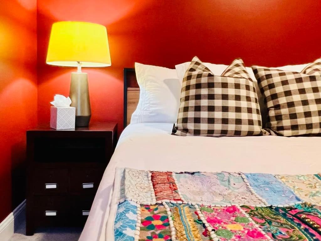 Drifterland Artistic Retreat In Lawrenceville Pittsburgh