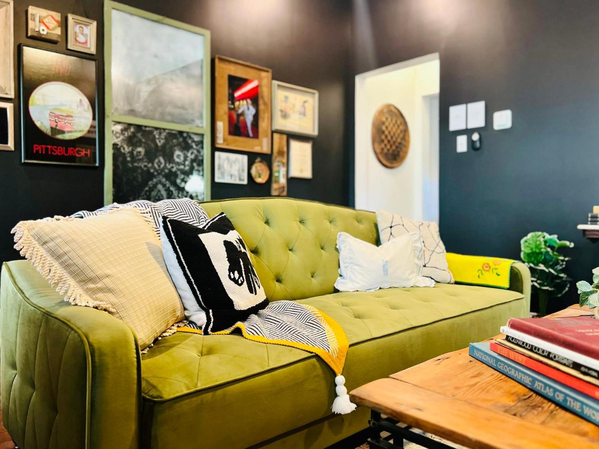 Drifterland Artistic Retreat In Lawrenceville Pittsburgh