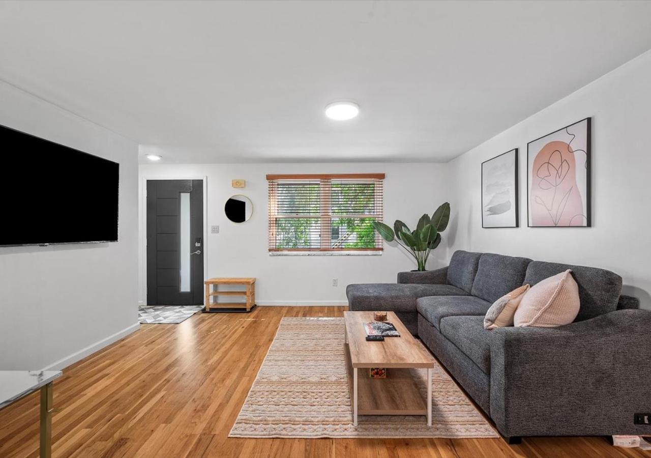 Stylish House Near Frick Park *