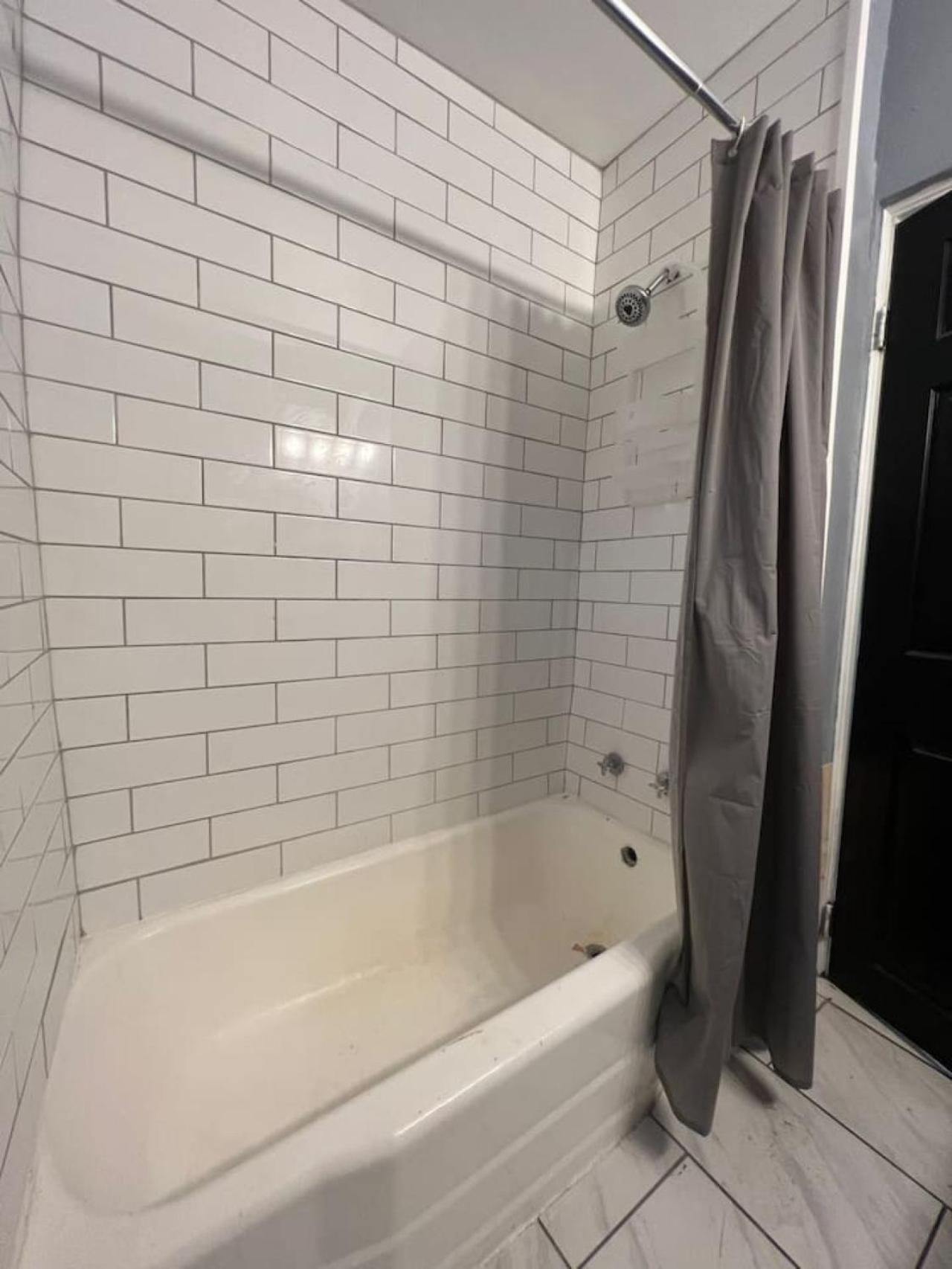 Funky 3rd Floor 5 Beds With Sofa Bed Wifi Pittsburgh