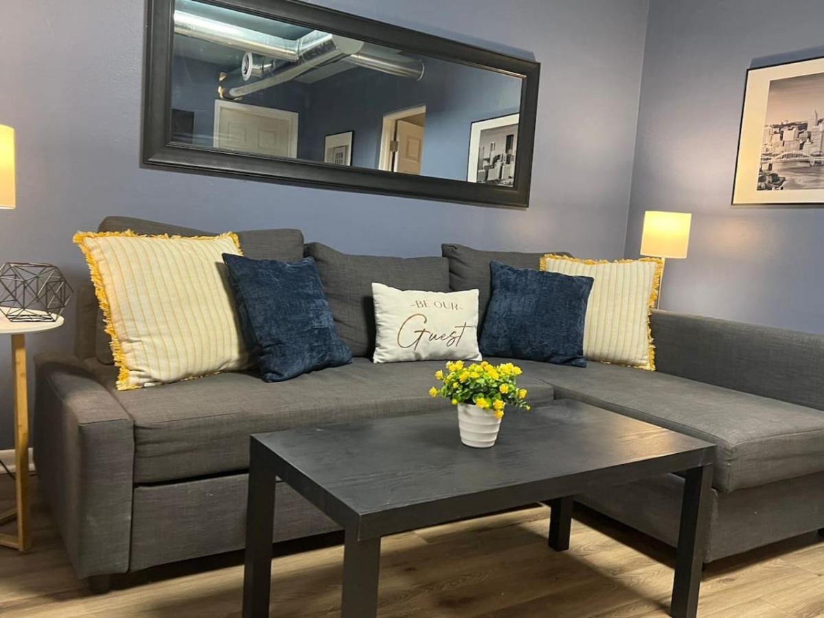 Funky 3rd Floor 5 Beds With Sofa Bed Wifi * Pittsburgh