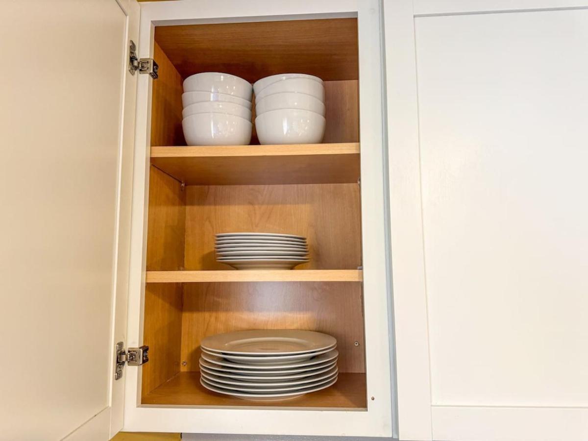 2 Stylish With 8 Beds And Parking Wifi Pittsburgh