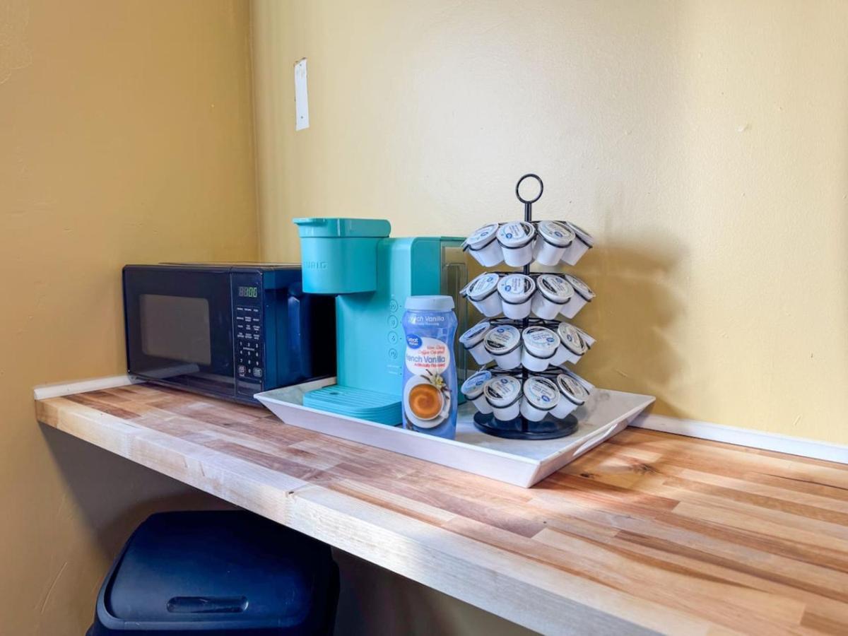 4 With 4 Bedrooms And Parking Wifi Apartment