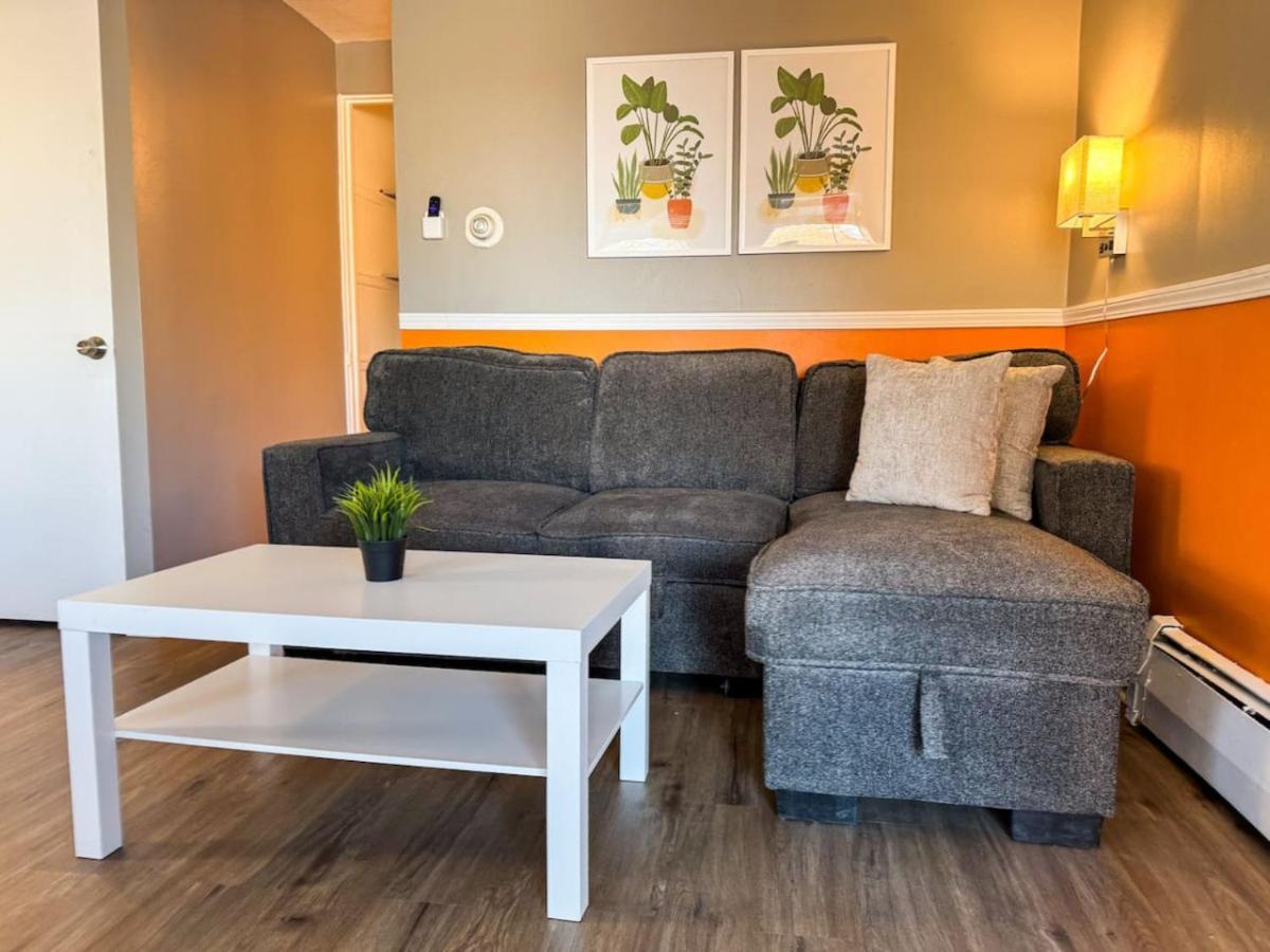 Apartment 4 With 4 Bedrooms And Parking Wifi