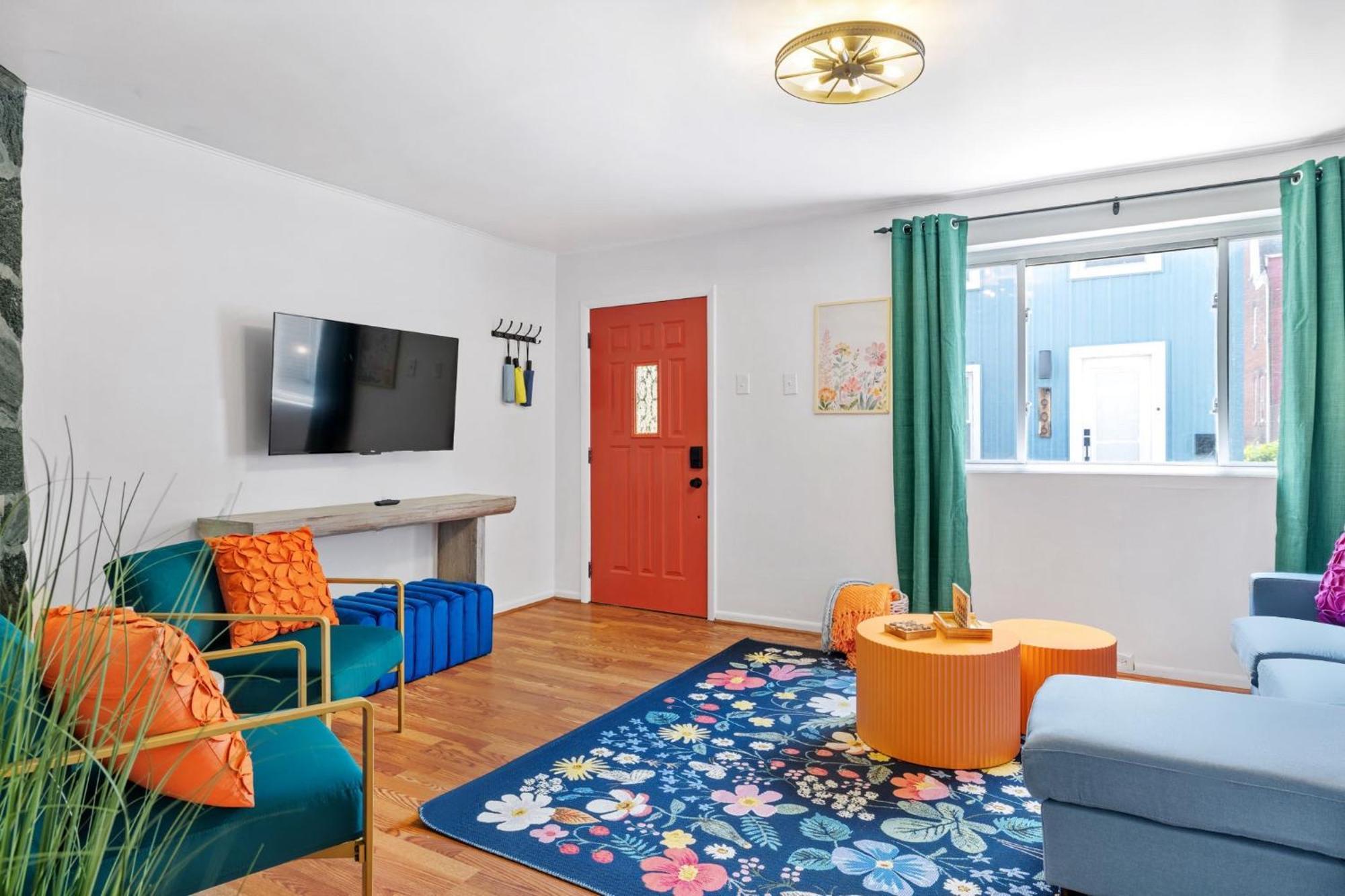 3bd - Bbq & Hot Tub - Centrally Located