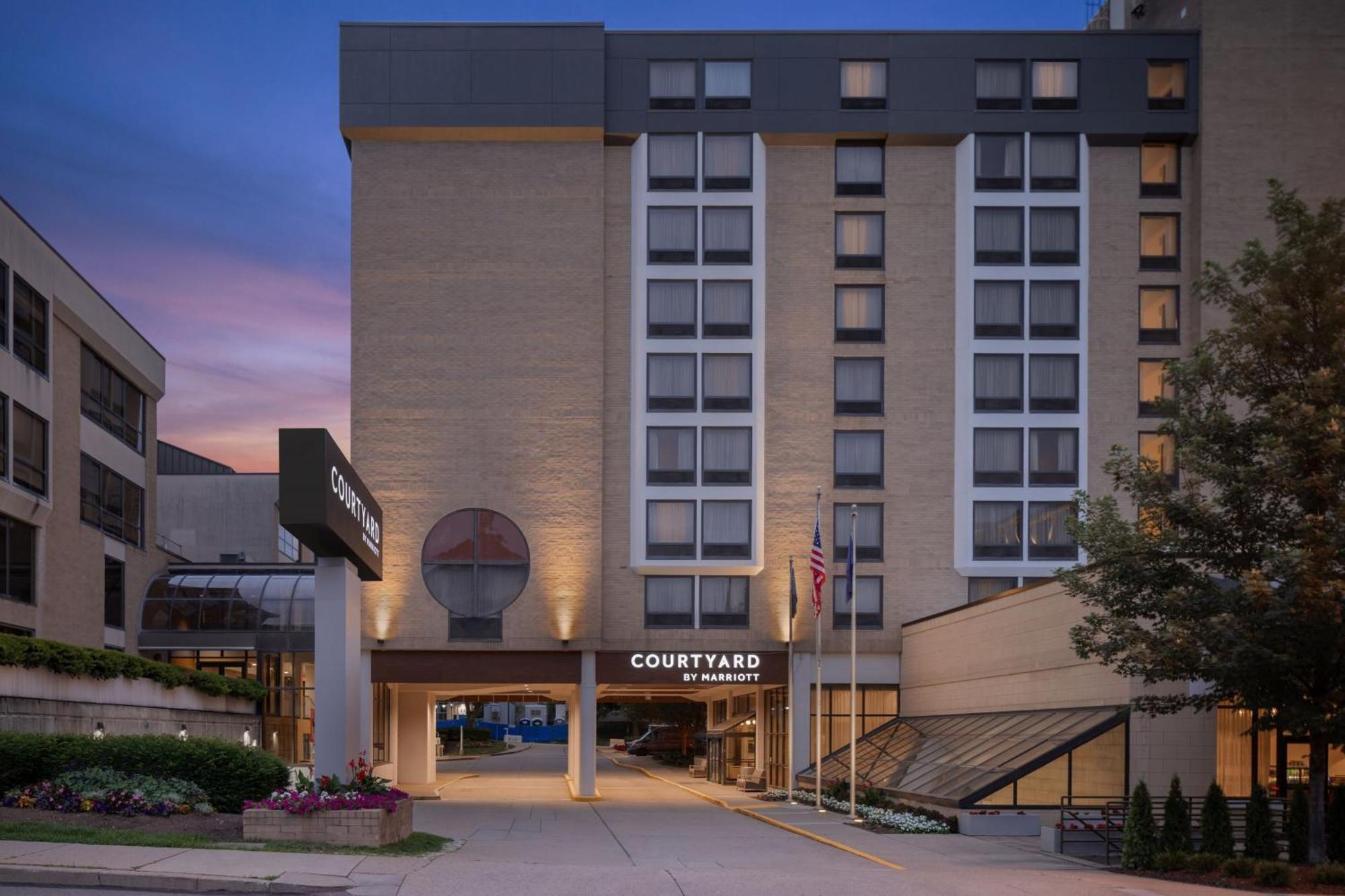 Hotel Courtyard By Marriott Center Pittsburgh