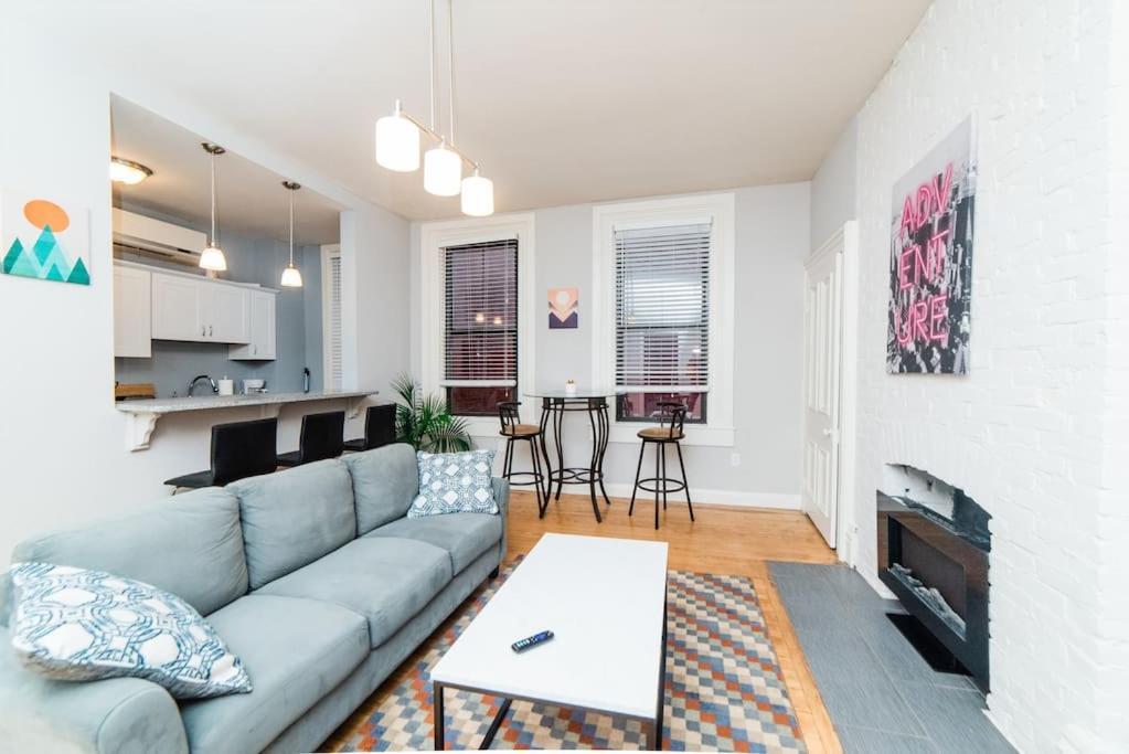 Apartment Location - Walkable Entertainment *