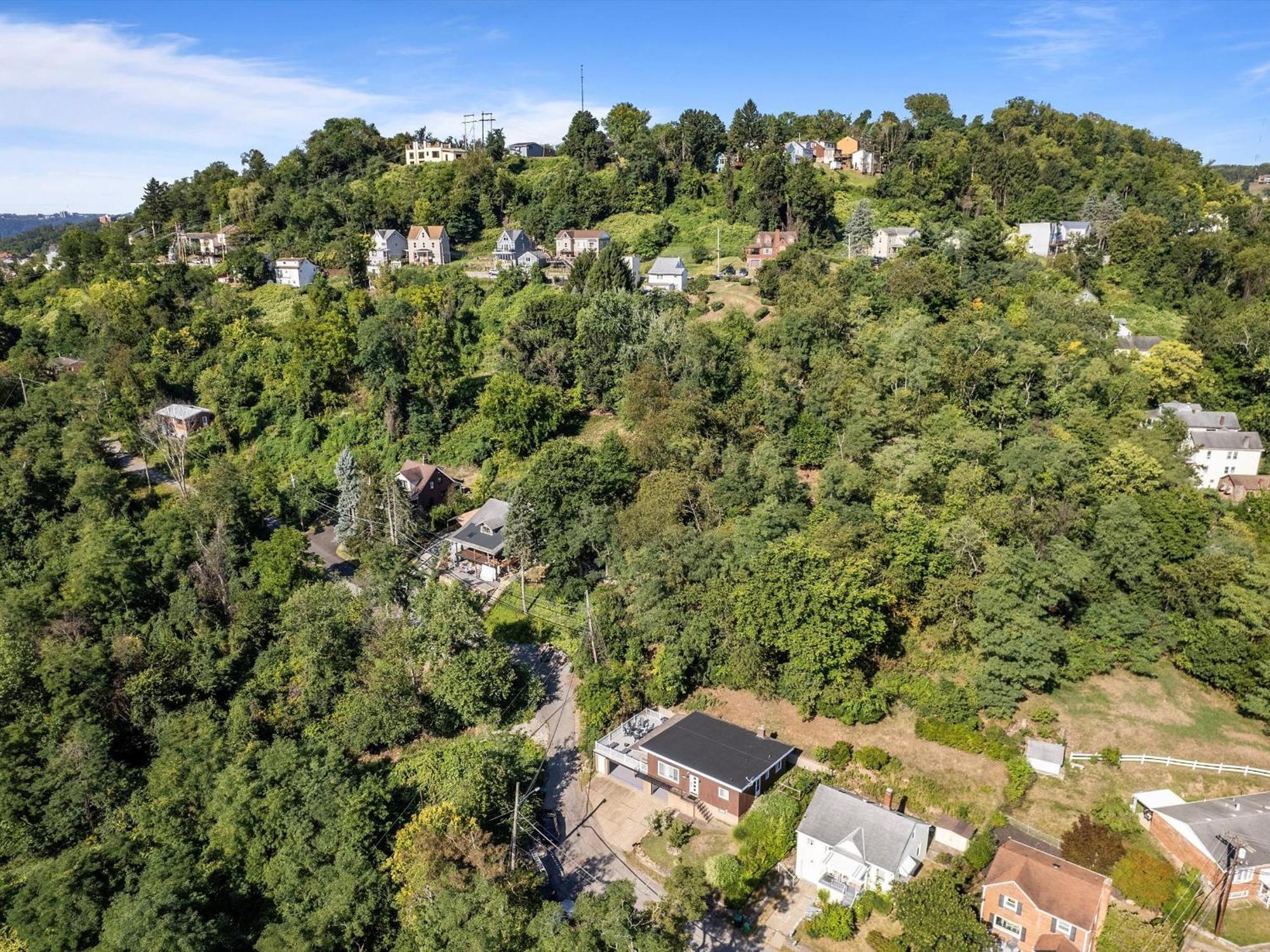 Ferienhaus Stylish And Bright 3bd Home, Amazing Deck, Game Room, Free Parking