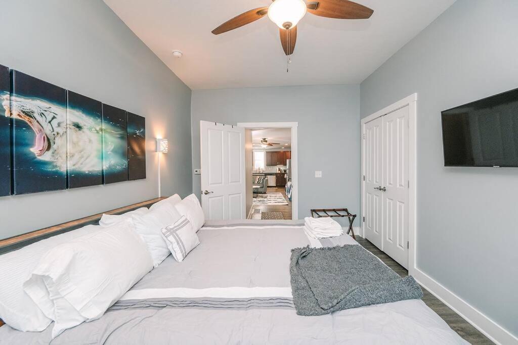 Parking Comfortable Apartment
