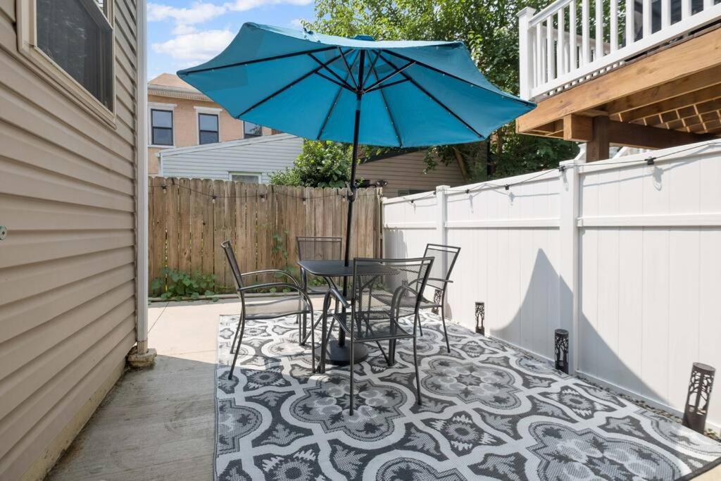 Cozy, Pet-friendly In Pittsburgh's South Side