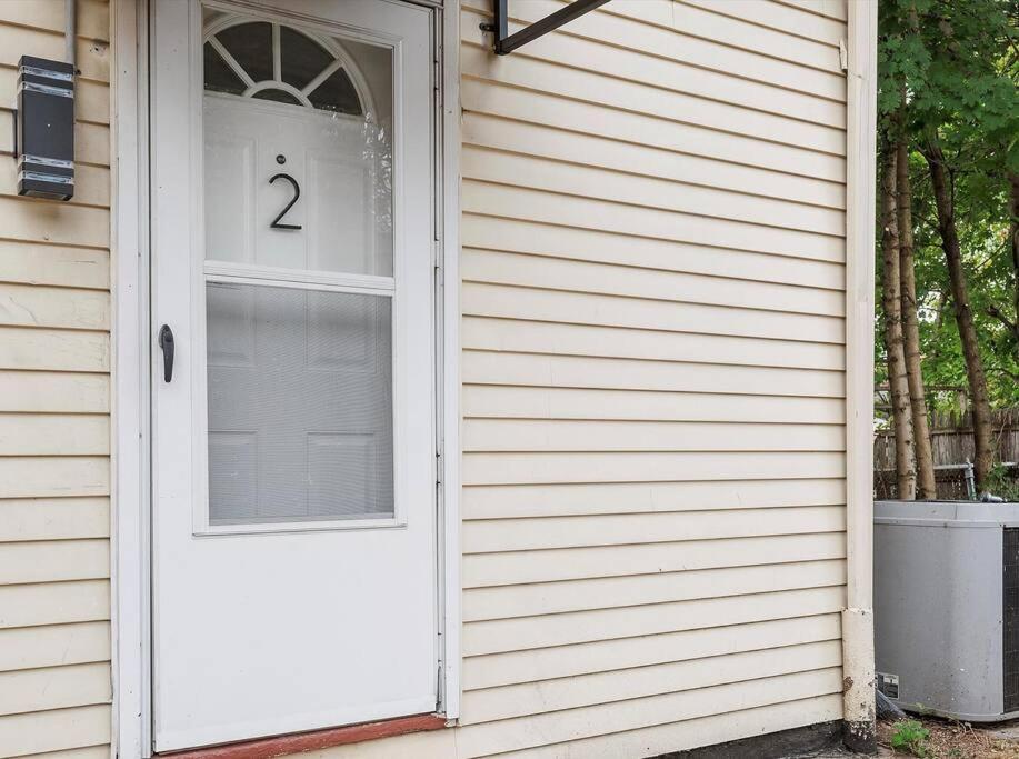 Apartment Bloomfield, Shadyside !2 Modern And Spacious Two Bedroom With Free Parking