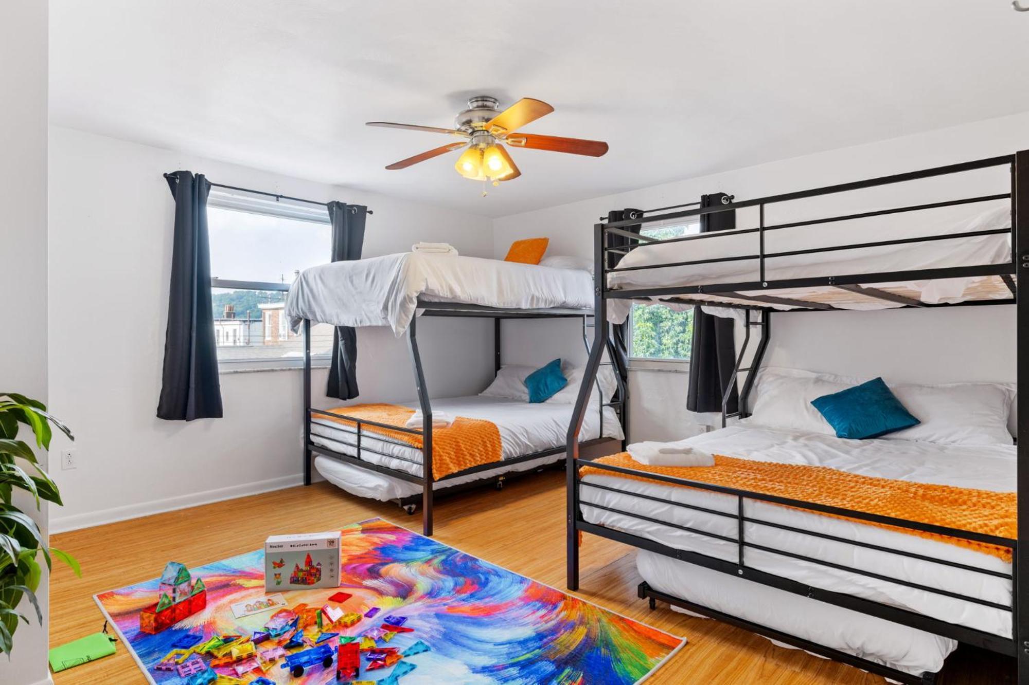 Casa de férias 5bdrm 10bd With King Bbq Patio 1 Min Walk Carson St Pittsburgh