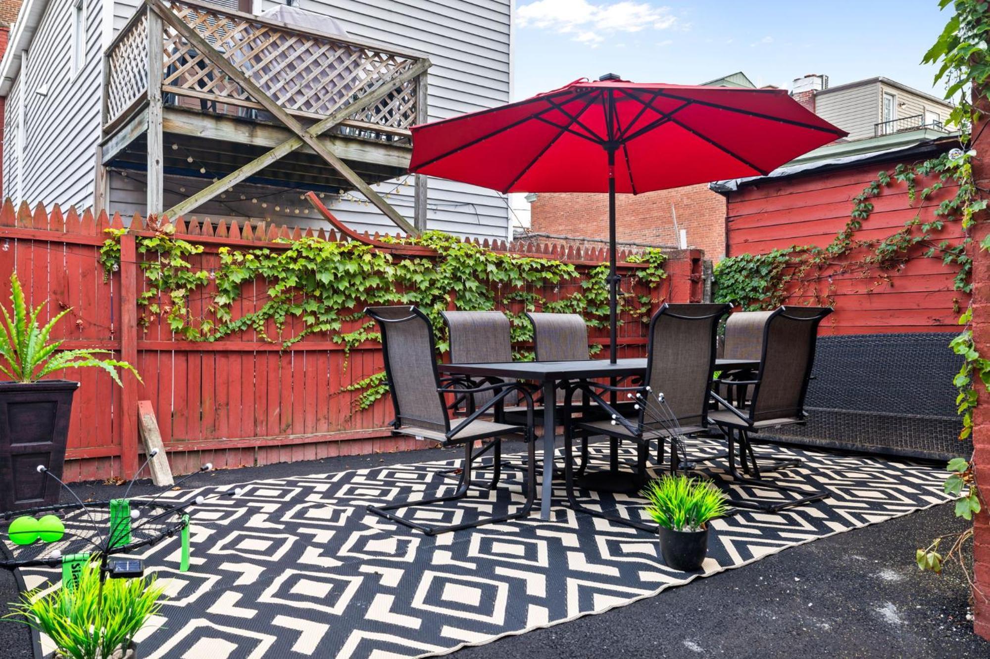 5bdrm 10bd With King Bbq Patio 1 Min Walk Carson St Casa de férias Pittsburgh