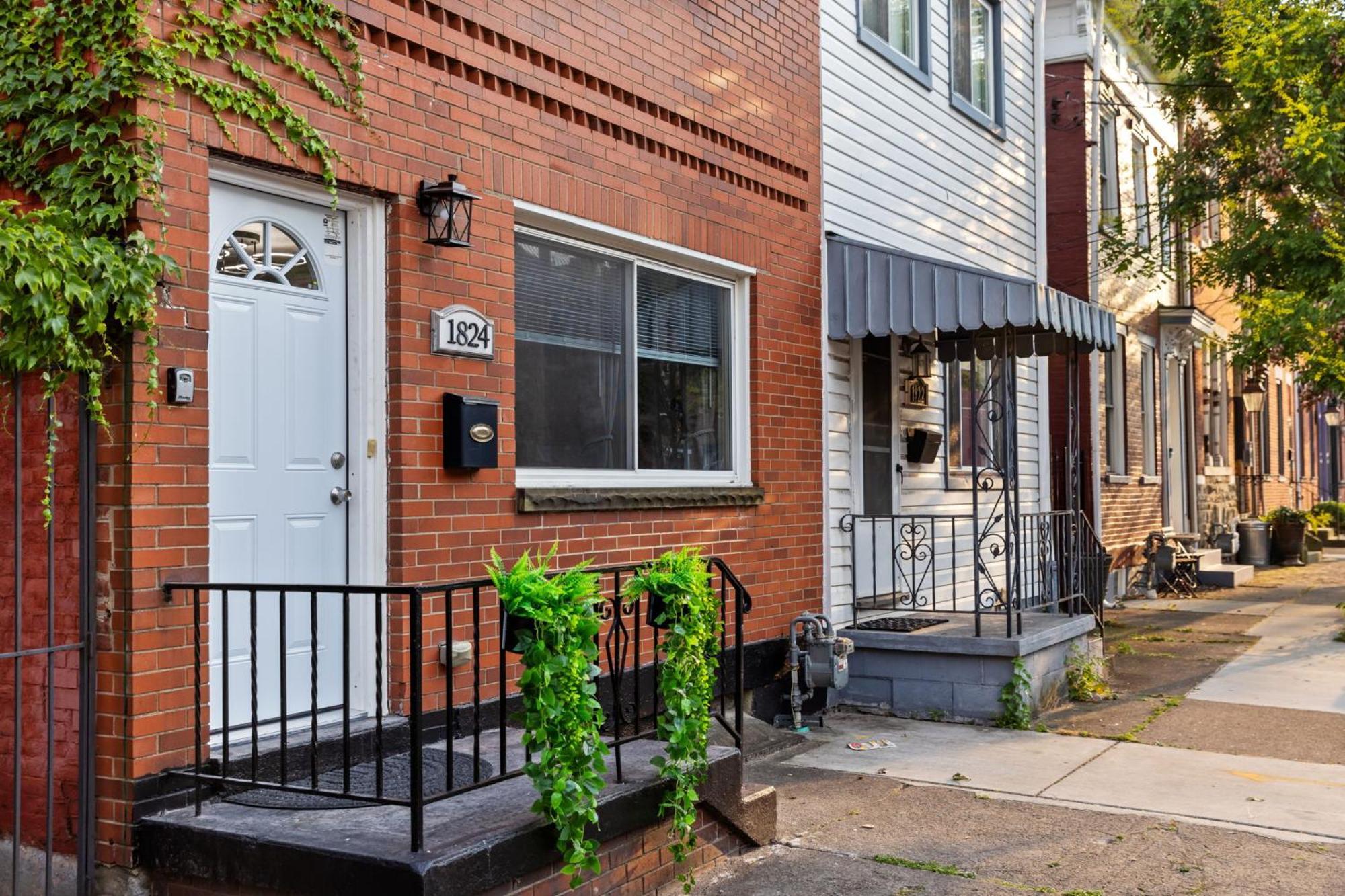 5bdrm 10bd With King Bbq Patio 1 Min Walk Carson St Casa de férias *