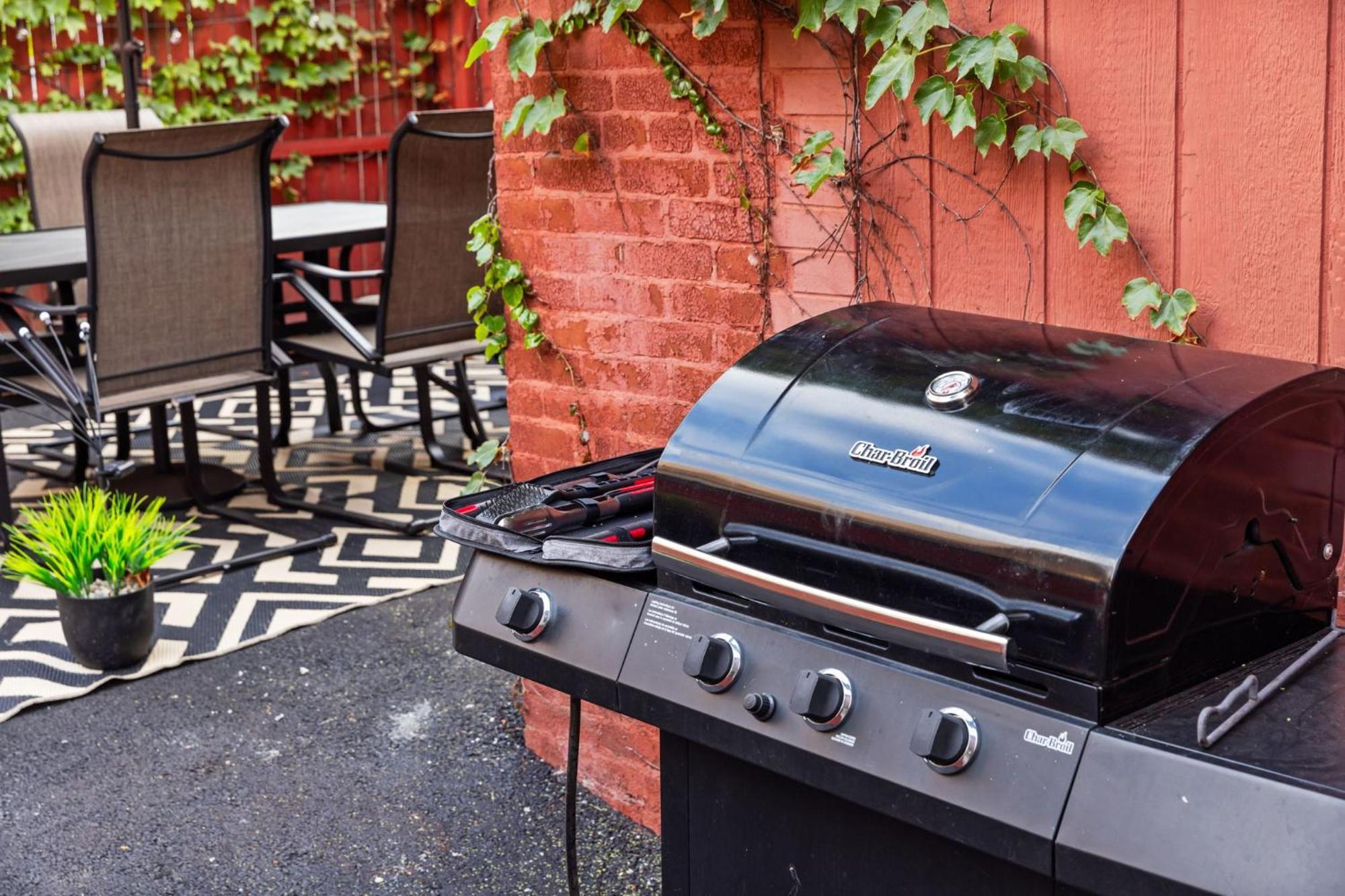 Casa de férias 5bdrm 10bd With King Bbq Patio 1 Min Walk Carson St